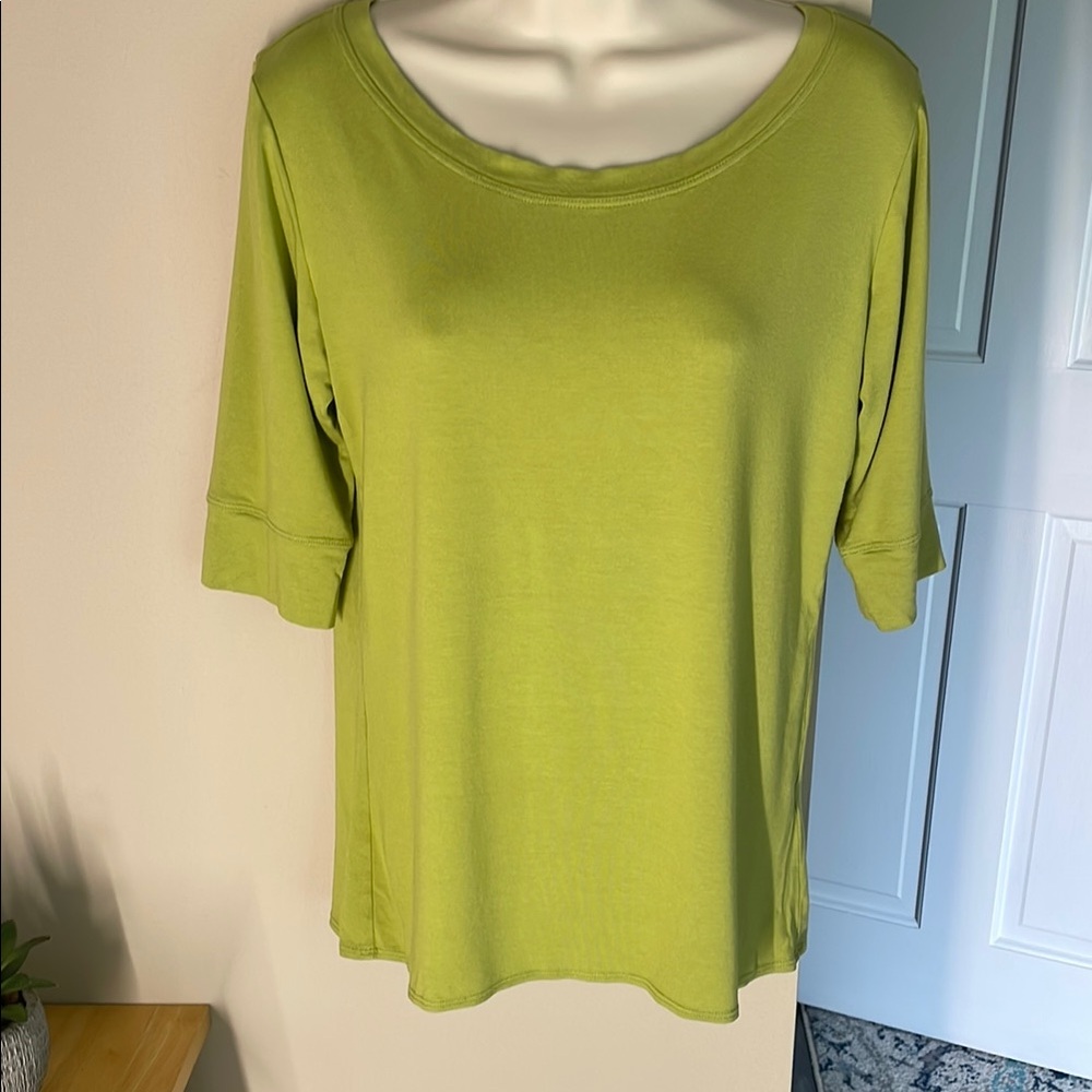 Salaam green 3/4 sleeve top